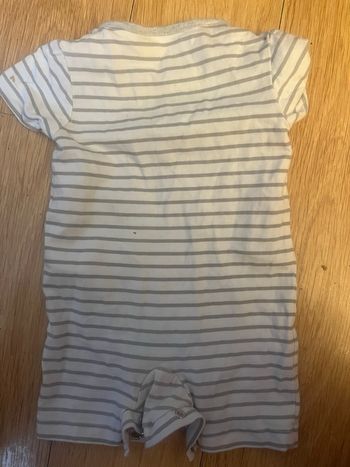 Barboteuse noukies à rayures 6 mois