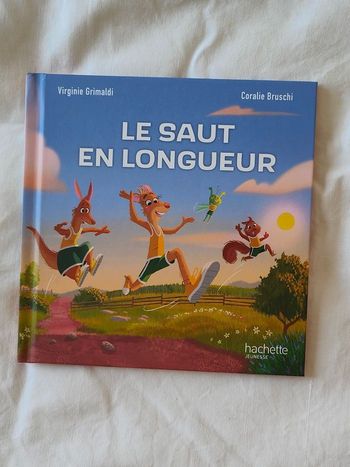 Livre  collection Mc Donalds
éditions Hachette Jeunesse 

"Le saut en longueur" de  Virginie Grimaldi