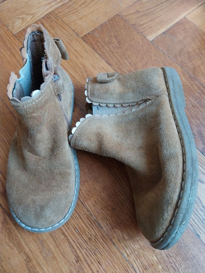Lot chaussures taille 26 - photo numéro 3