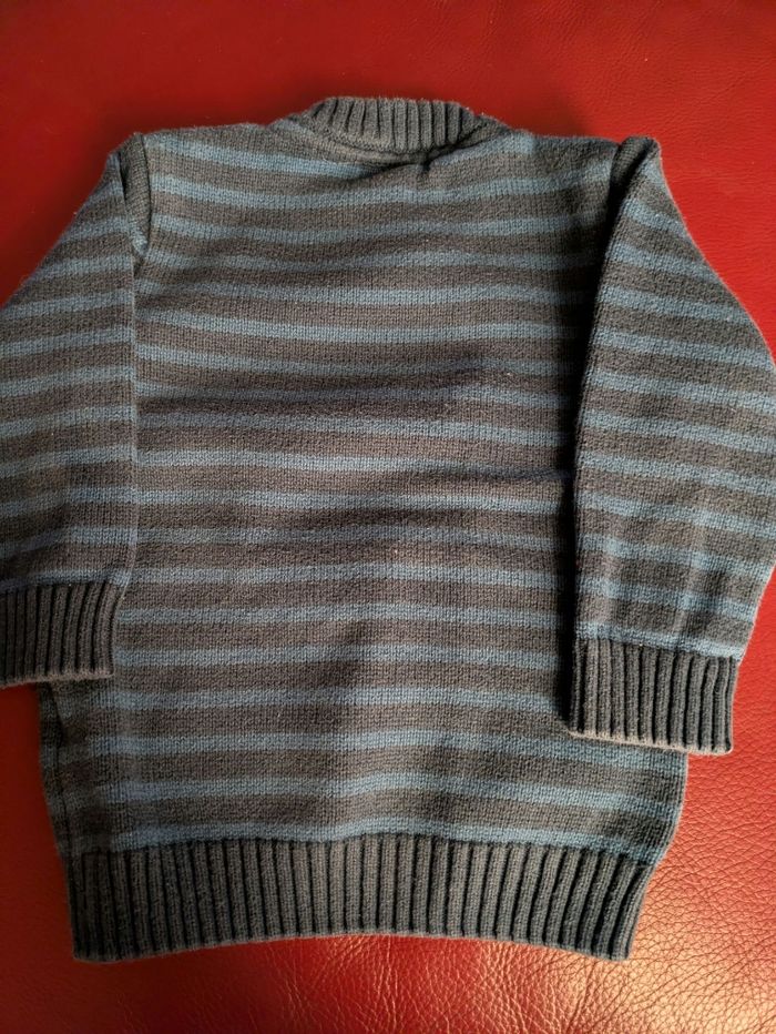 Pull garçon rayé - photo numéro 2