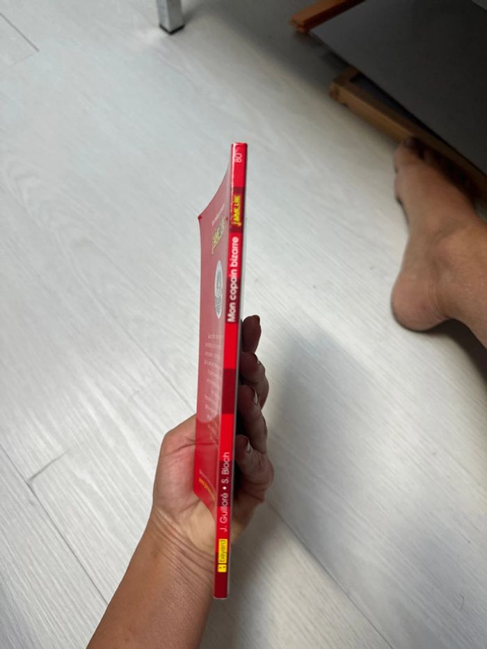 Livre, j’aime lire mon copain bizarre - photo numéro 3