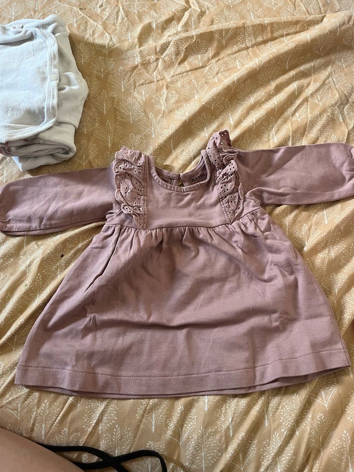 Vêtements bébé fille - photo numéro 2