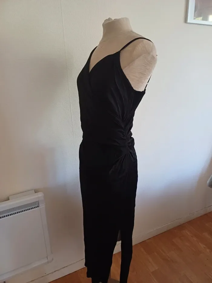 Robe S - photo numéro 2