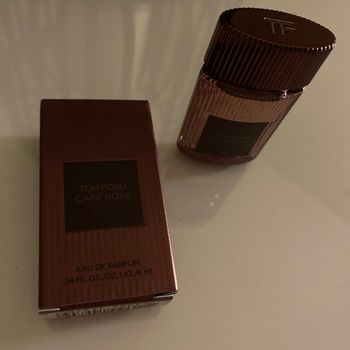 Miniature parfum tom ford