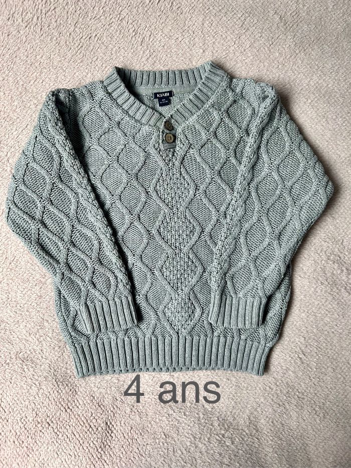 Pull Kiabi 4 ans gris