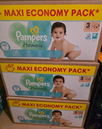 3 cartons pampers harmonie taille 3