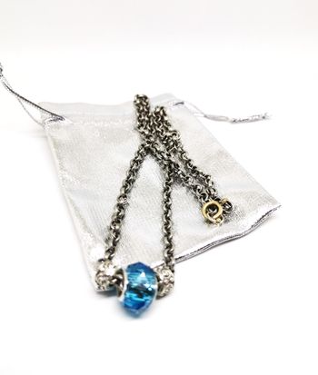 Collier ras de cou argenté