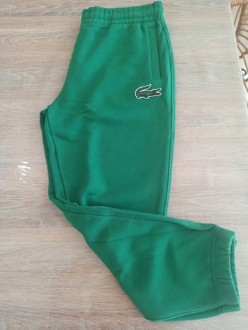 Jogging Lacoste loose fit taille L 🐊
