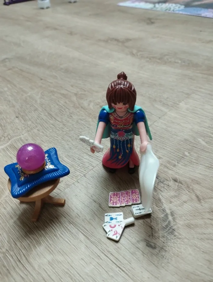 Voyante et sa boule de cristal 9417 playmobil - photo numéro 2
