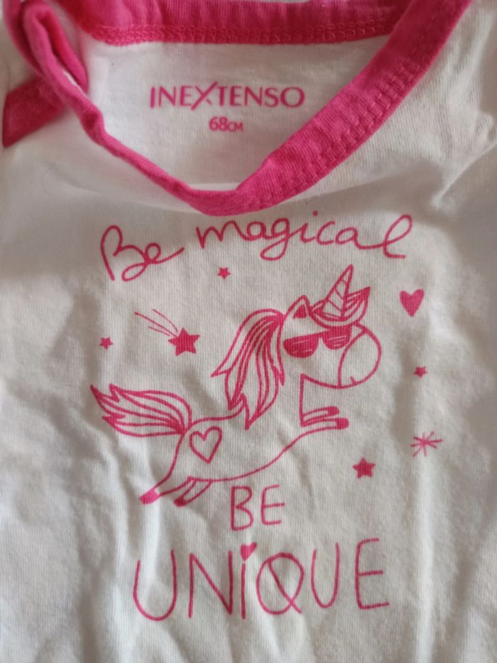 Lot bodies in extenso 6 mois - photo numéro 2