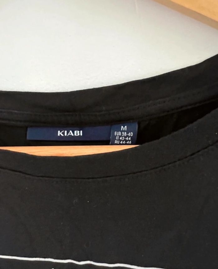 T shirt avec écritures - photo numéro 3