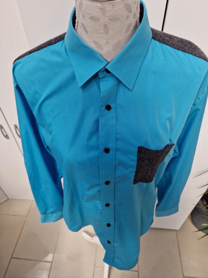 Chemise Bi Matière Bleu Avec Poche Et Details Noirs Et Gris - photo numéro 2