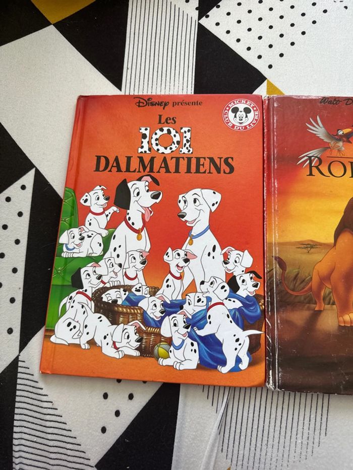 Lot 2 livres Disney - photo numéro 2