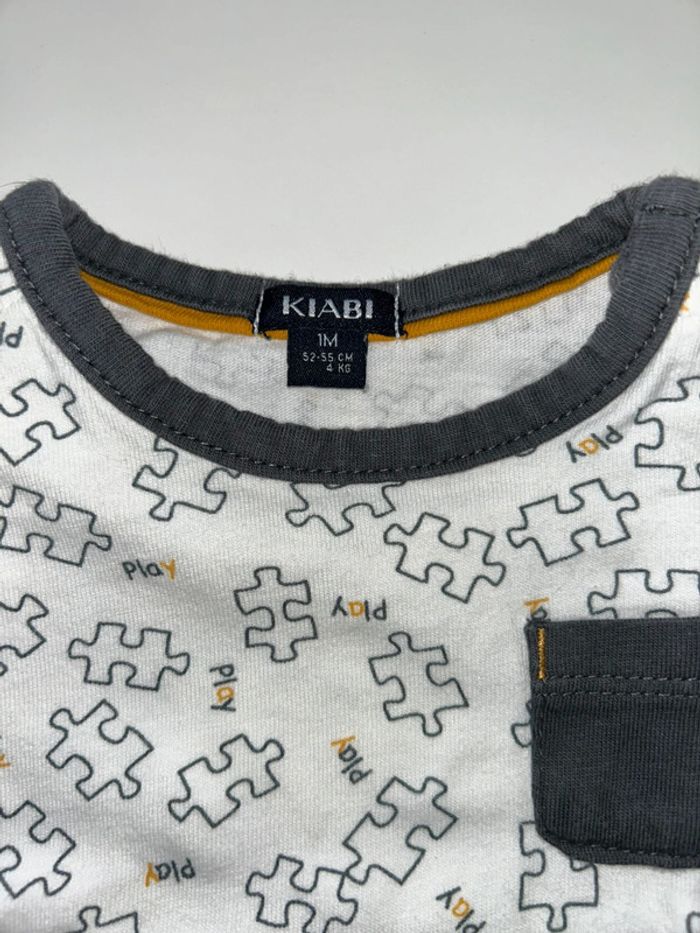 Ensemble taille 1 mois. - photo numéro 2