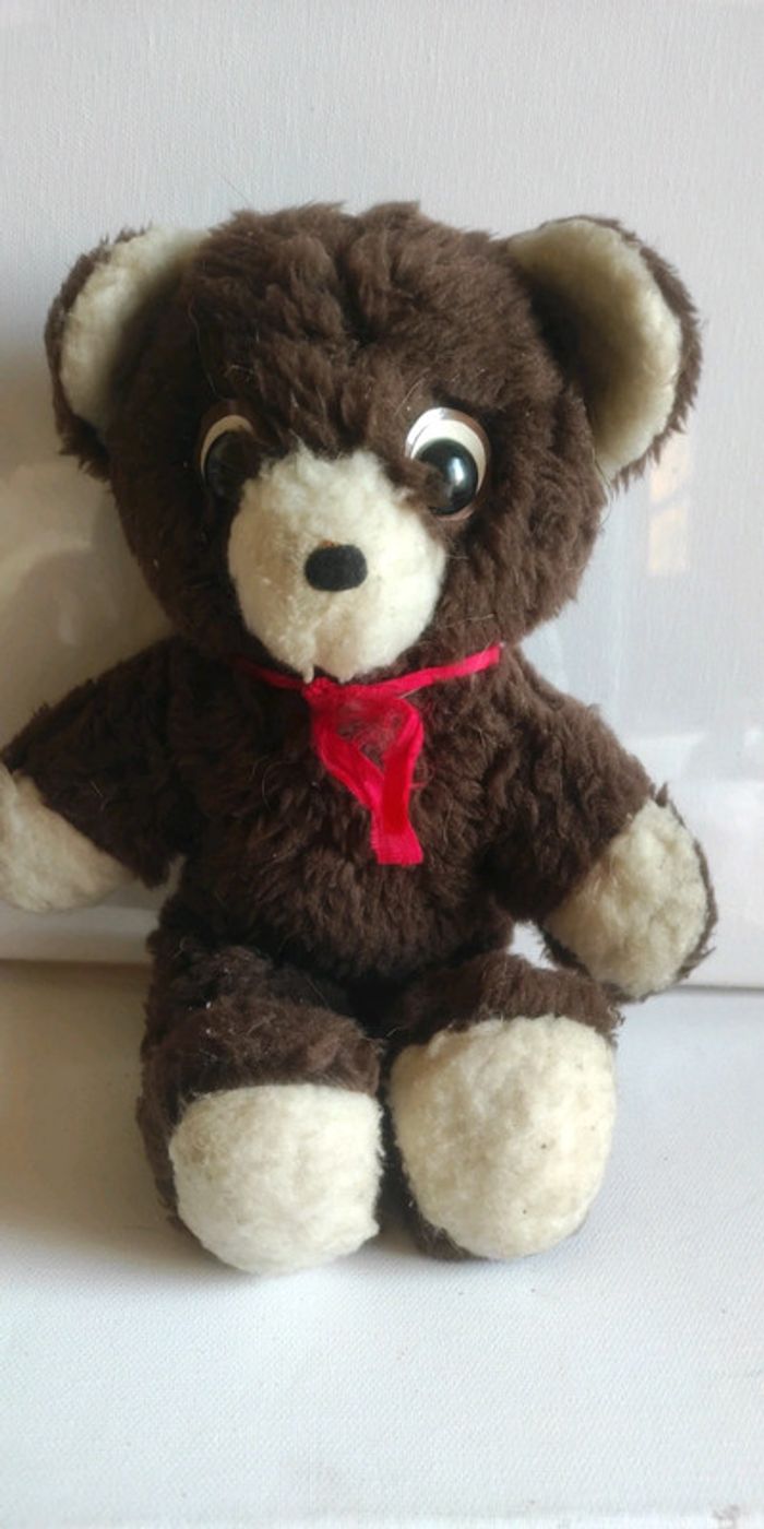 Ours en peluche vintage marron foncé et blanc