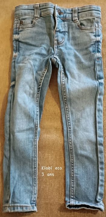 Jean skinny Kiabi eco conception 3 ans neuf