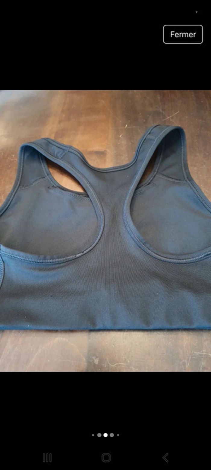 Brassière de sport Nike noire taille XS dry fit - photo numéro 10