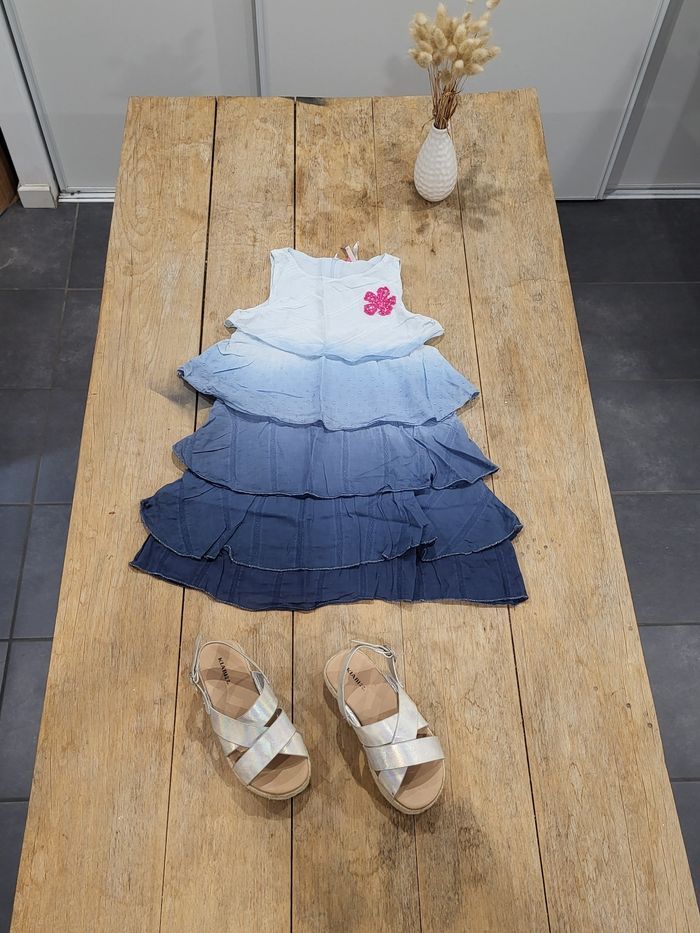 Robe bleue