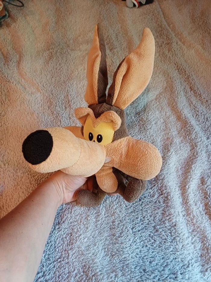 Peluche bip bip le coyote - photo numéro 2