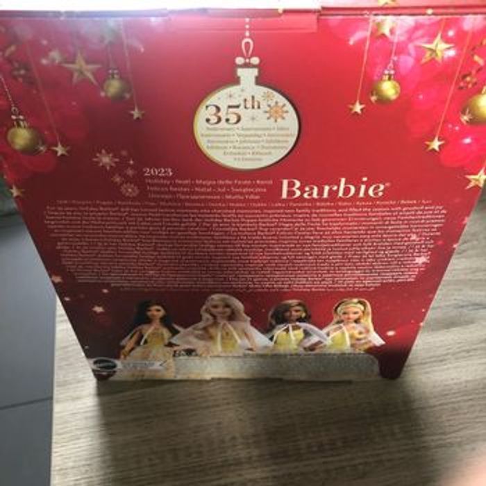 Poupées de collection de Noël, Barbie 2023 - photo numéro 4