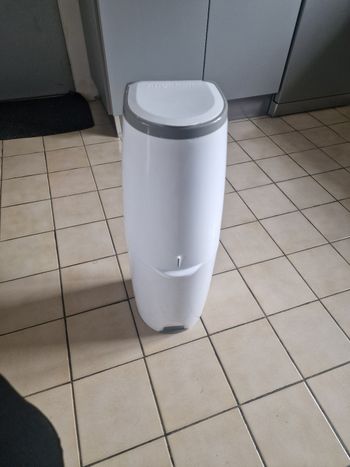 Poubelle a couche angelcare