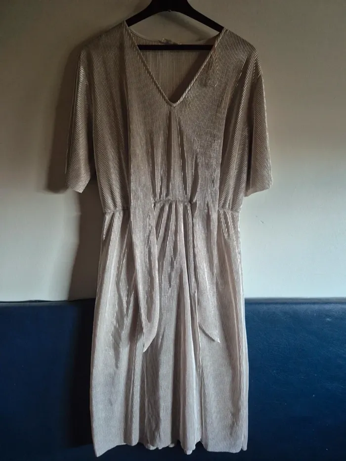 Très jolie robe