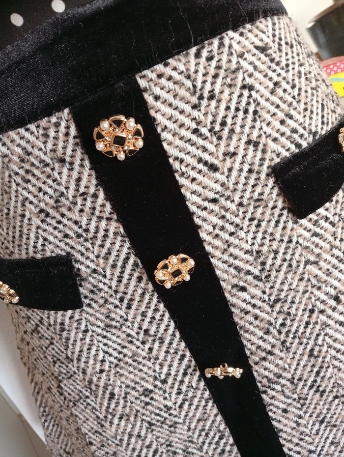 Jupe plissée en tweed. Motf 36 - photo numéro 2