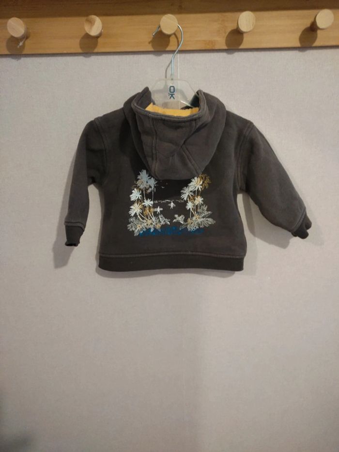 Gilet Decathlon 6 mois - photo numéro 2