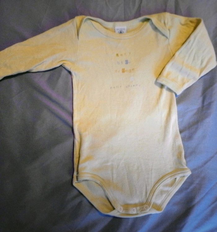 Tenue 3 pièces 6 mois - photo numéro 2