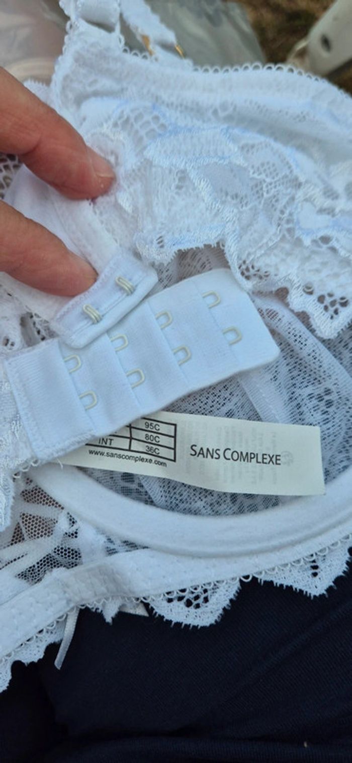 Soutien gorge Avec armatures 95C blanc. - photo numéro 9