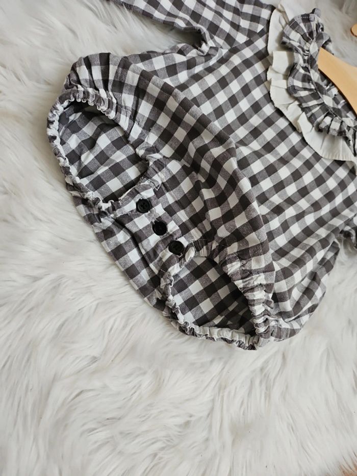 Barboteuse vichy grise collerette - photo numéro 3