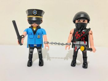 Playmobil duo policier voleur