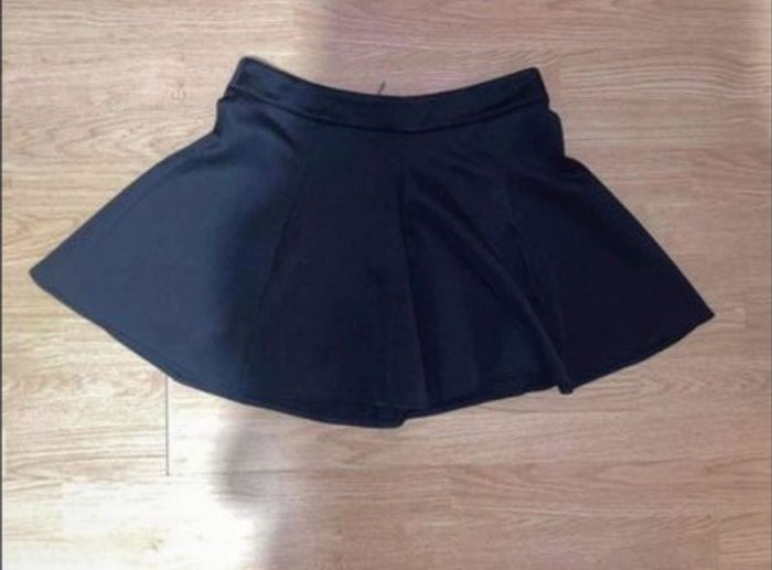 Jupe Bel&Bo noir- Taille S- Neuve sans étiquette - photo numéro 2