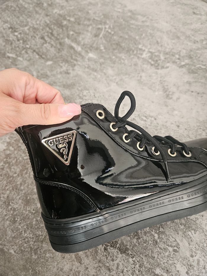 Basket pointure 37 - photo numéro 2