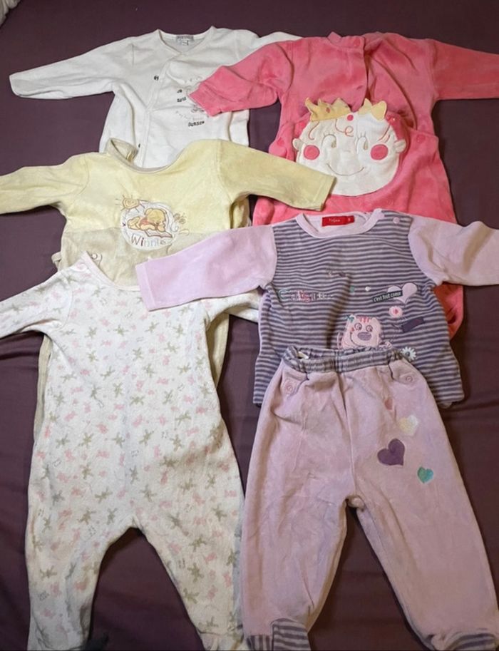Lot bébé fille 6 mois - photo numéro 4