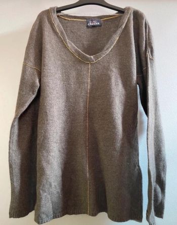 Pull Miss Creeks taille 12 ans Neuf  85 % Polyamide 15% angora et 5% laine