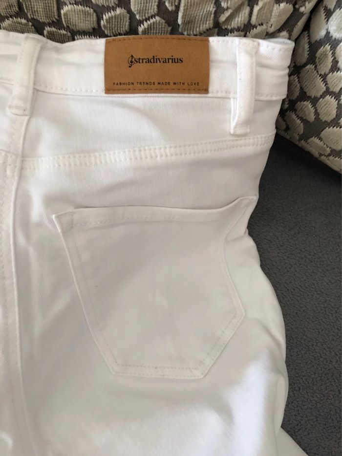 Jean blanc stradivarius taille 34 - photo numéro 3