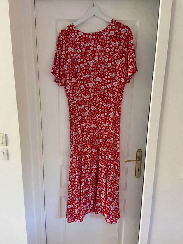 Robe d’été rouge à fleurs Monoprix taille 42 - photo numéro 2