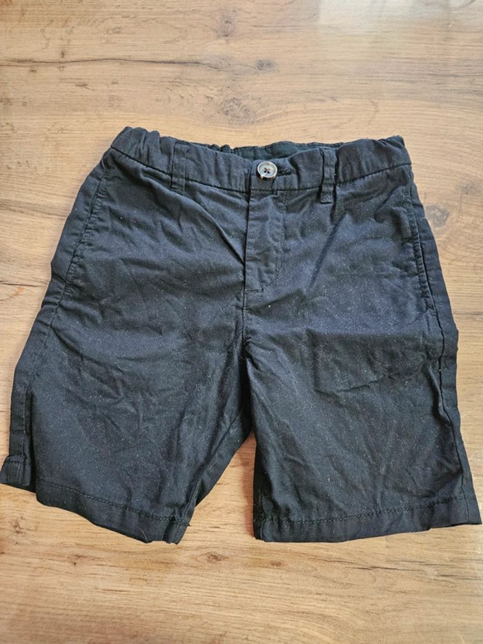 Lot de 4 short chino h&m 104 cm - photo numéro 2