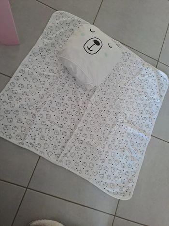 Petit plaid et coussin