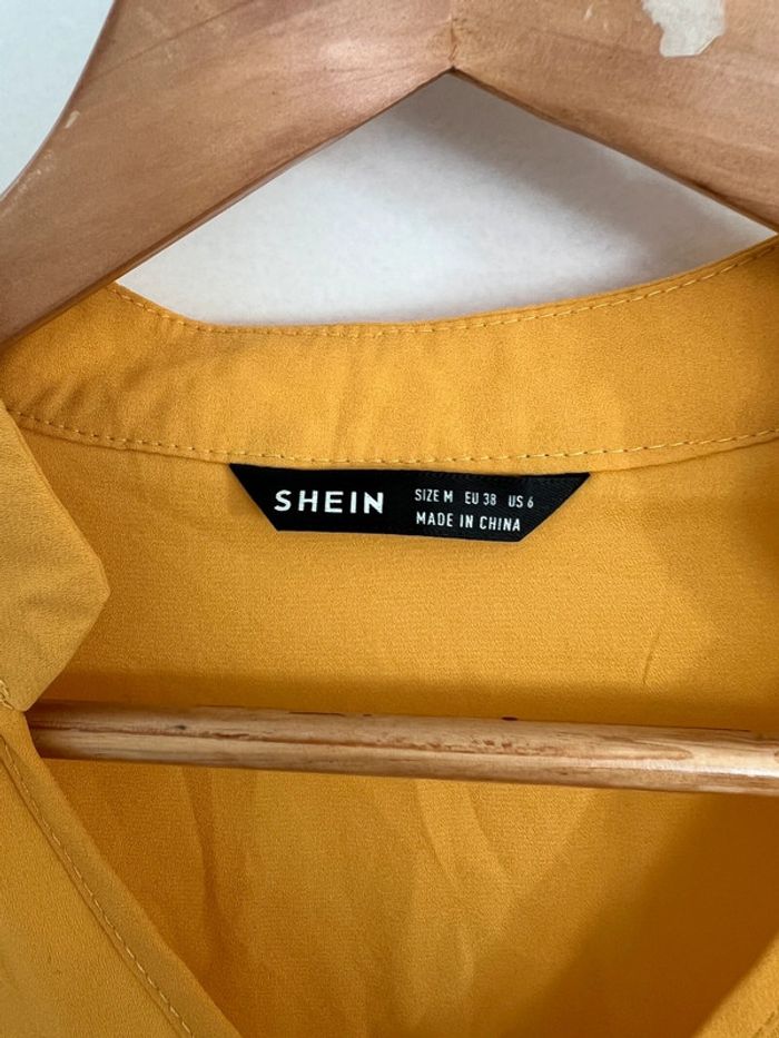 Blouse jaune - photo numéro 2