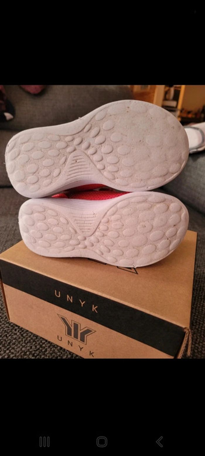 Baskets fille taille 25 - photo numéro 8