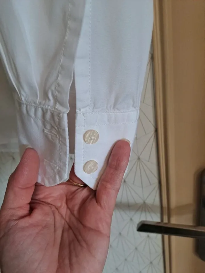 Chemise homme blanche devred L comme neuve - photo numéro 6