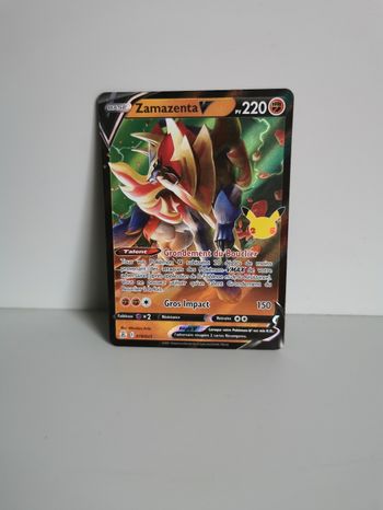 Carte Pokémon Zamazenta V 018 /025