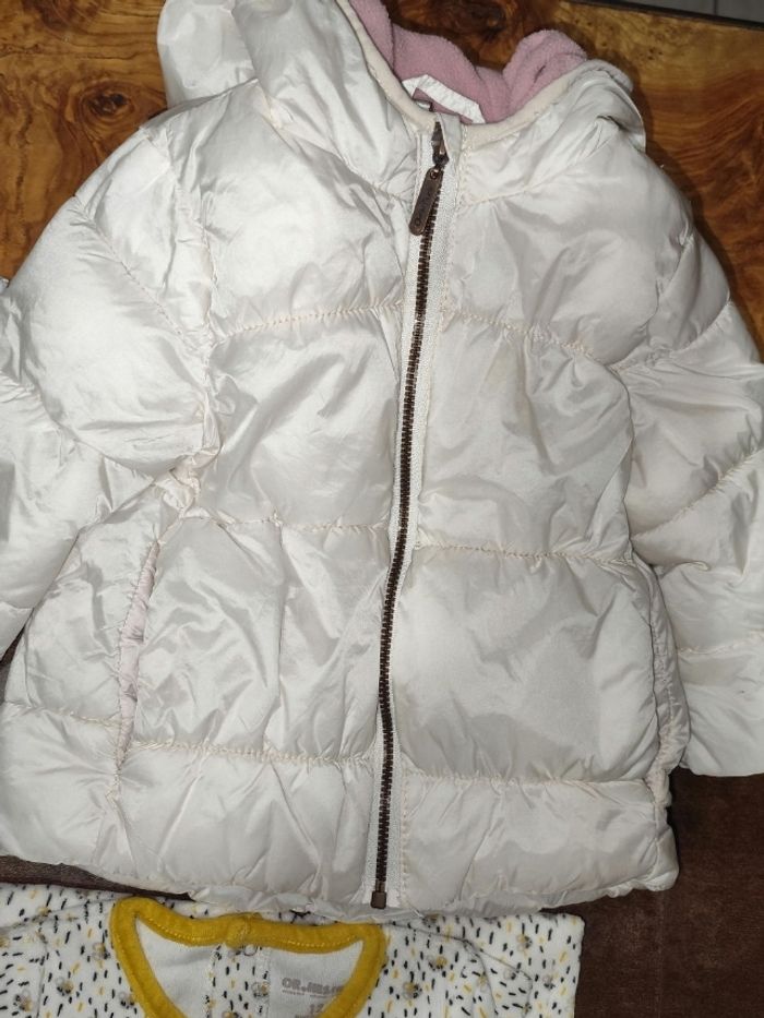 Lot vêtements fille 12 mois hiver - photo numéro 2