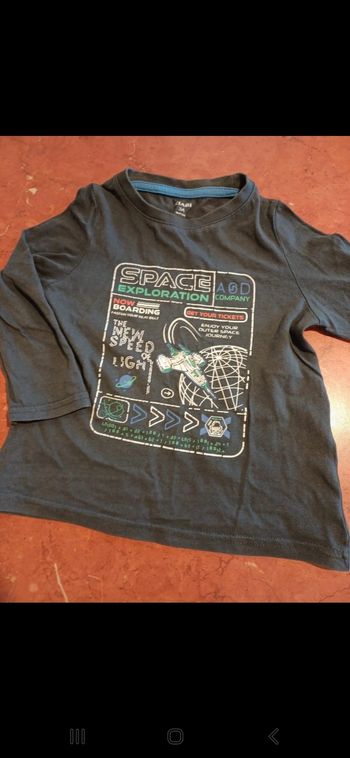 T.shirt garçon taille 3 ans