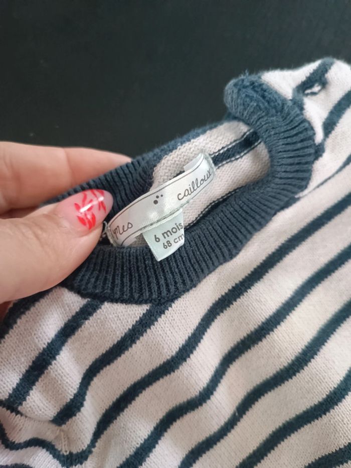 Pull mes cailloux 6 mois - photo numéro 3