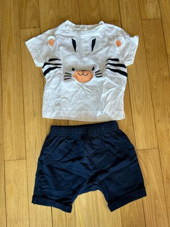 Tenue mes petits cailloux