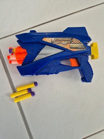 Pistolet à fléchettes