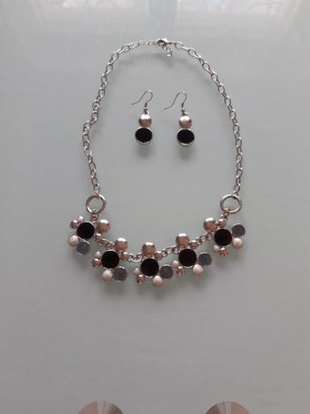 Parure collier sautoir et boucles d'oreilles